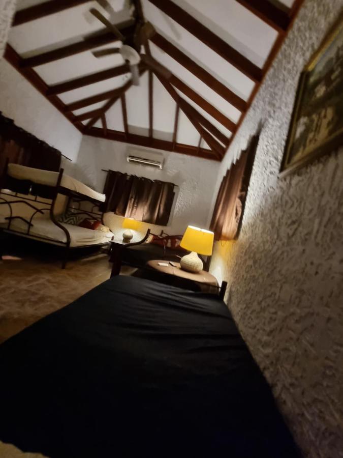 Plasencia Estate Omoa Eksteriør billede